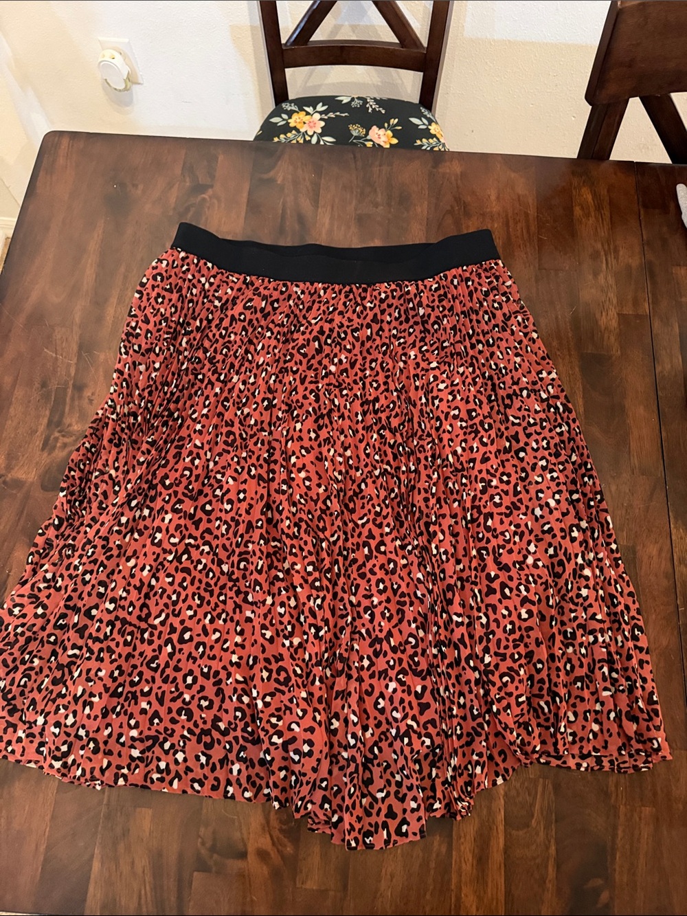 Baked Terracotta Leopard Print Pleated Midi Skirt